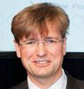 Dr. Matthias Arnold